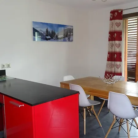Apartment Lumineux Aux Gets, 3 Pieces, Garage, Confort, 5 Pers, Wifi, Proche Pistes - Fr-1-802-32
